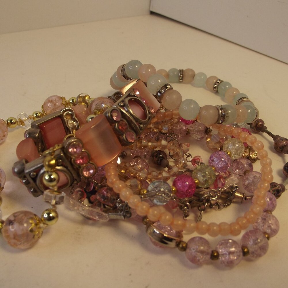 Lot of 9 Nice Bracelets Pink Themed